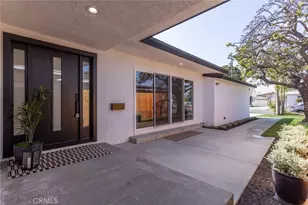 4222 W 137th St, Hawthorne, CA 90250 - Photo 2