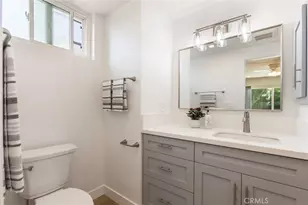 4222 W 137th St, Hawthorne, CA 90250 - Photo 32