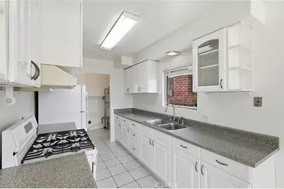 15627 E Prairie Avenue, Lawndale, CA 90260 - Photo 12