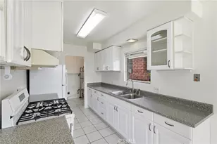 15627 E Prairie Ave, Lawndale, CA 90260 - Photo 12