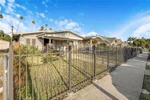 3940 Denker, Los Angeles, CA 90062 - Photo 4