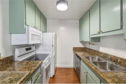 3601 W Hidden Lane #109, Rolling Hills Estates, CA 90274 - Photo 4