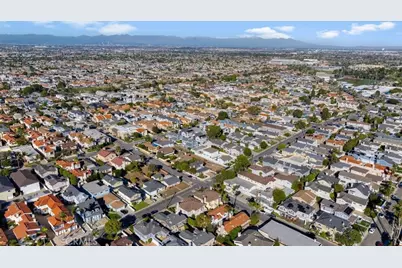 2301 Marshallfield #A, Redondo Beach, CA 90278 - Photo 28