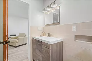 1725 Axenty, Redondo Beach, CA 90278 - Photo 12