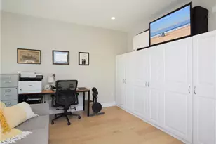 1920 S Pacific Coast Hwy, Redondo Beach, CA 90277 - Photo 16