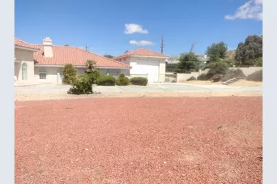 20305 Rancherias Road, Apple Valley, CA 92307 - Photo 6