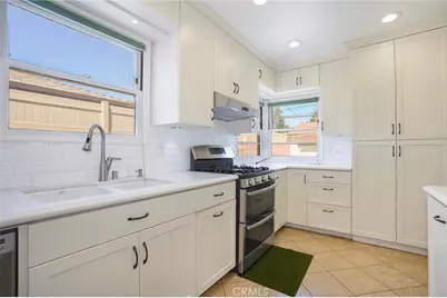 10120 Hunt Avenue, South Gate, CA 90280 - Photo 8