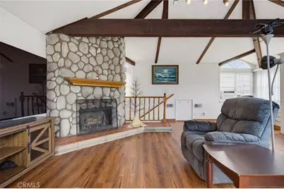 1073 W Upland Avenue, San Pedro, CA 90732 - Photo 22