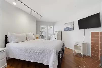 1073 W Upland Avenue, San Pedro, CA 90732 - Photo 16