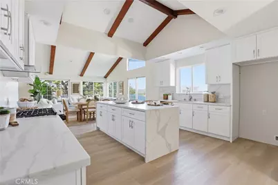 6200 W 77th Street, Los Angeles, CA 90045 - Photo 4