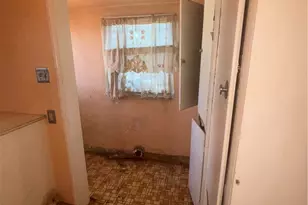 8826 S Van Ness, Los Angeles, CA 90047 - Photo 8