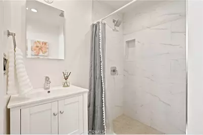 11822 Exposition Boulevard, Los Angeles, CA 90064 - Photo 10