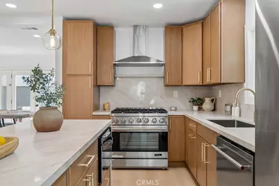 915 N Valley, Burbank, CA 91505 - Photo 26