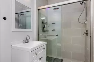 2254 The Terrace, Los Angeles, CA 90049 - Photo 26