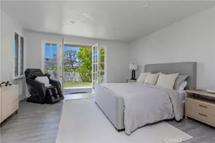2254 The Terrace, Los Angeles, CA 90049 - Photo 14