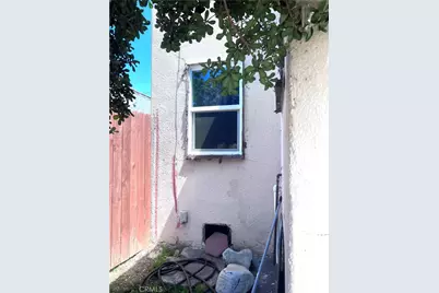 144 W 103rd Street, Los Angeles, CA 90003 - Photo 22