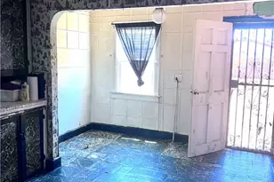 144 W 103rd St, Los Angeles, CA 90003 - Photo 12
