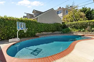 865 Center St, El Segundo, CA 90245 - Photo 18