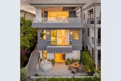 457 26th Street, Manhattan Beach, CA 90266 - Photo 2