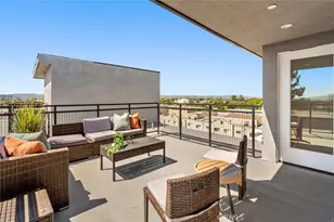 11408 W Calvert St, North Hollywood, CA 91606 - Photo 20
