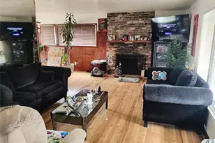 9206 S Van Ness St, Los Angeles, CA 90047 - Photo 2