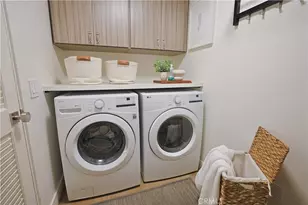 150 The Village, Redondo Beach, CA 90277 - Photo 20