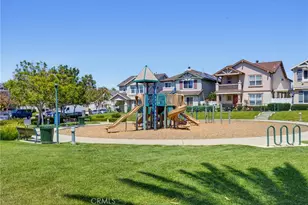 1253 Cypress Cir, Carson, CA 90746 - Photo 38