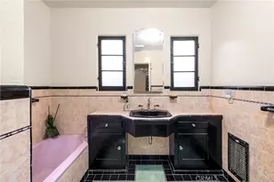 2431 S Holt, Los Angeles, CA 90034 - Photo 8