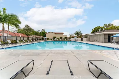 11464 Miscou Way, Cypress, CA 90630 - Photo 38