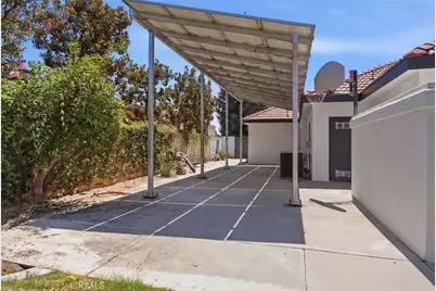 2305 Nantes, Bakersfield, CA 93311 - Photo 42