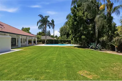 2305 Nantes, Bakersfield, CA 93311 - Photo 46