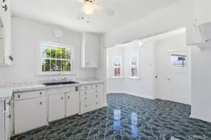 2136 W 75th St, Los Angeles, CA 90047 - Photo 8