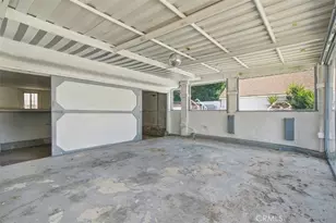 2136 W 75th St, Los Angeles, CA 90047 - Photo 26