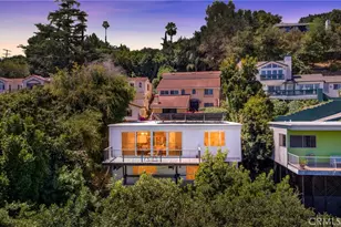 11661 Picturesque Dr, Studio City, CA 91604 - Photo 24