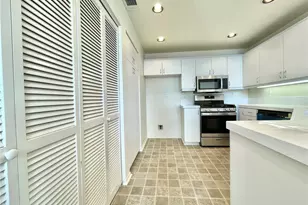 350 Via Capri, Corona, CA 92879 - Photo 10