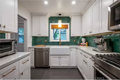302 Taylor, Claremont, CA 91711 - Photo 2