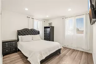 11421 Stanford Ave, Los Angeles, CA 90059 - Photo 40