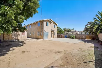 11421 Stanford Avenue, Los Angeles, CA 90059 - Photo 46