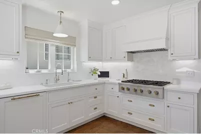 1315 6th Street, Manhattan Beach, CA 90266 - Photo 8