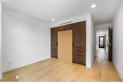 214 El Porto Street, Manhattan Beach, CA 90266 - Photo 32