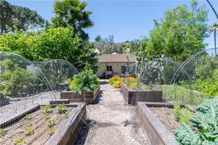 2 Chuckwagon, Rolling Hills, CA 90274 - Photo 32