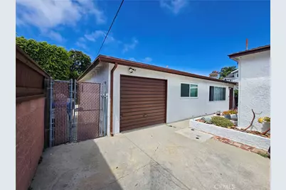 2009 Graham Avenue #2, Redondo Beach, CA 90278 - Photo 2