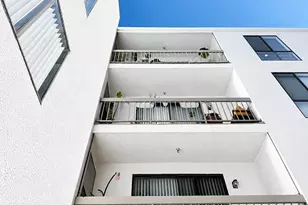533 S St Andrews Pl, Los Angeles, CA 90020 - Photo 42