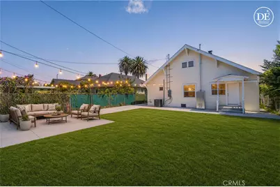 2041 W 29th Place, Los Angeles, CA 90018 - Photo 32