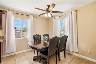 11421 Stanford Ave, Los Angeles, CA 90059 - Photo 32