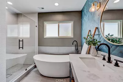 1904 Harkness, Manhattan Beach, CA 90266 - Photo 8