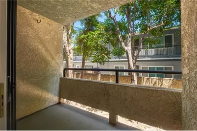 1237 E 6th Street #106, Long Beach, CA 90802 - Photo 24