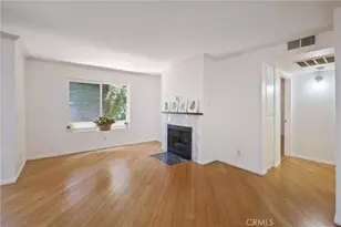 1237 E 6th St, Long Beach, CA 90802 - Photo 2