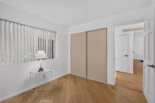 1237 E 6th St, Long Beach, CA 90802 - Photo 20