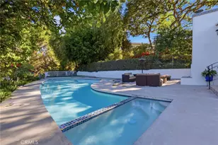2 Hitching Post, Rolling Hills Estates, CA 90274 - Photo 40
